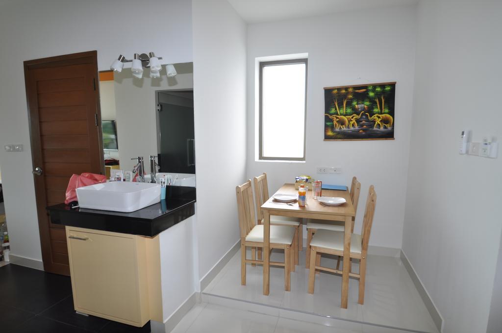 Duangjai Residence Rawai Quarto foto
